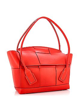 Bottega Veneta Arco Bag Maxi Intrecciato Leather Medium (view 2)
