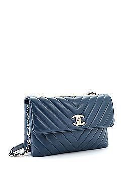 Chanel Trendy CC Flap Bag Chevron Lambskin Medium (view 2)