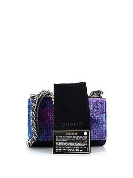 Chanel 19 Wallet on Chain Quilted Tweed (view 2)