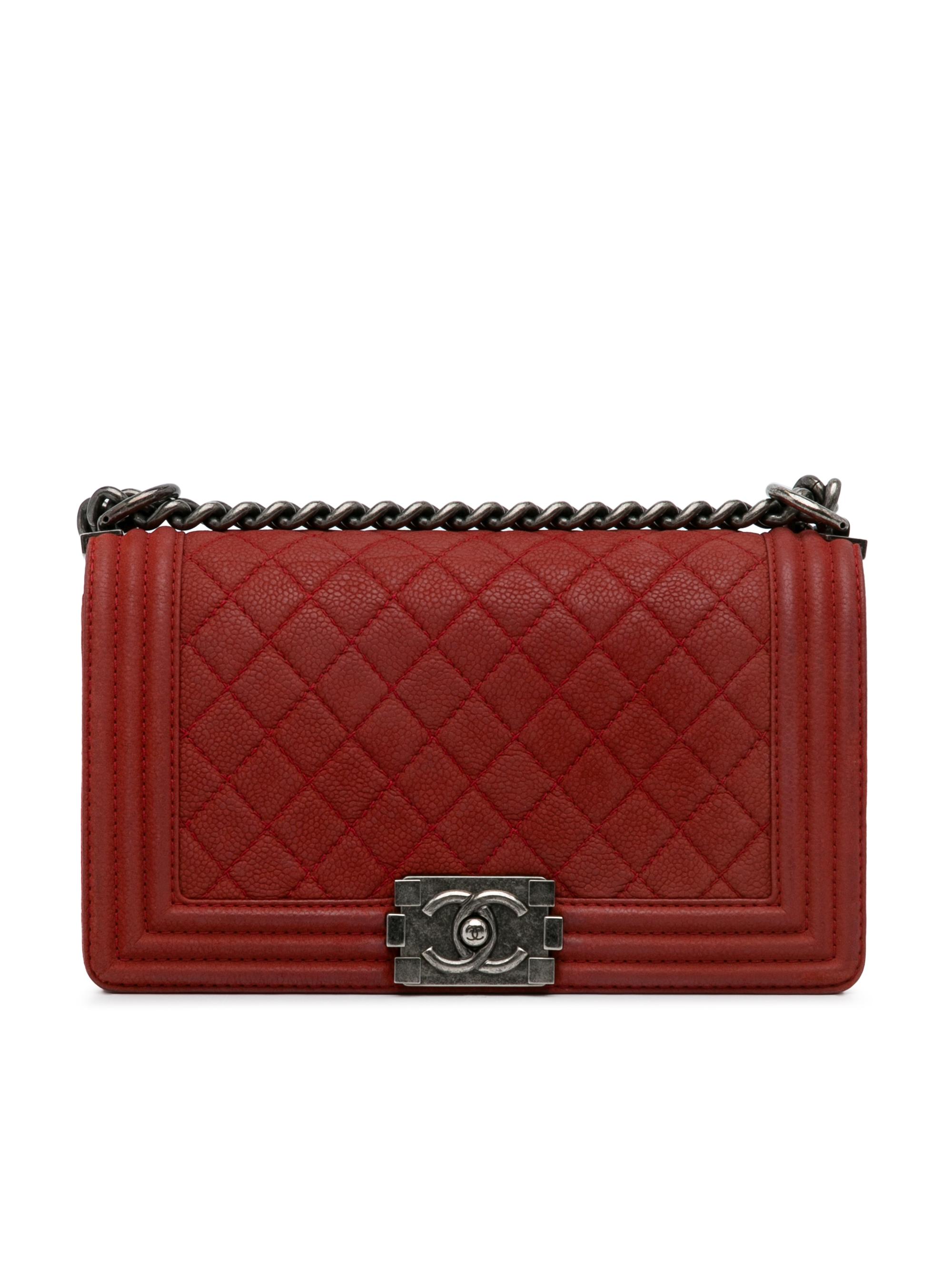 Chanel 100% Leather Red Medium Caviar Boy Flap Bag One Size - 39% off ...