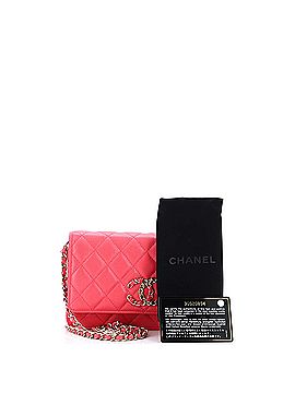 Chanel French New Wave Wallet on Chain Quilted Caviar (view 2)