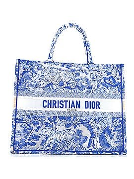 Christian Dior Book Tote Embroidered Canvas Large (view 1)