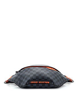 Louis Vuitton Discovery Bumbag Limited Edition Damier Cobalt Race (view 2)