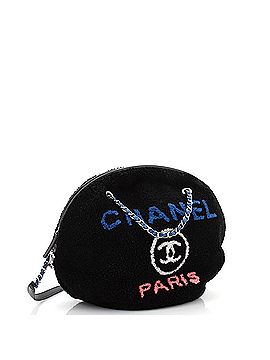 Chanel Deauville Round Bag Shearling Large (view 2)