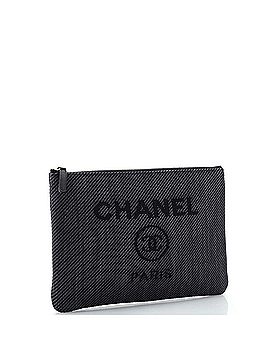 Chanel Deauville Pouch Mixed Fibers Medium (view 2)