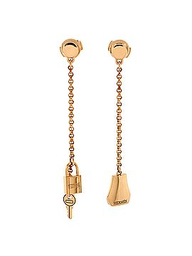 Hermès Kelly Clochette Drop Earrings 18K Rose Gold (view 1)