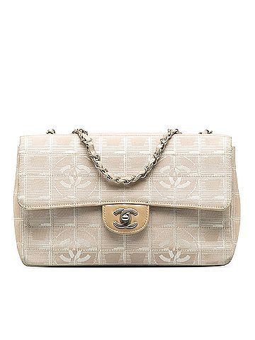 Chanel travel discount line flap bag