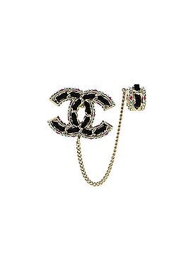 Chanel CC Chain Cuff Single Earring Earrings Metal with Leather and Crystals (view 1)