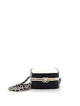 Chanel CC Make-Up Box Clutch with Chain Quilted Lambskin and Metal Small (view 1)