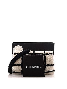 Chanel CC Flap Bag Square Printed Shearling Large (view 2)