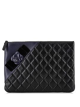 Chanel Camellia O Case Clutch Quilted Lambskin Medium (view 1)