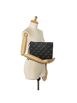 Gucci GG Supreme Tiger Clutch Bag (view 2)