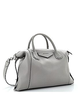 Givenchy Antigona Soft Bag Leather Medium (view 2)