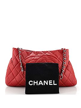 Chanel Timeless CC Expandable Tote Quilted Caviar Medium (view 2)