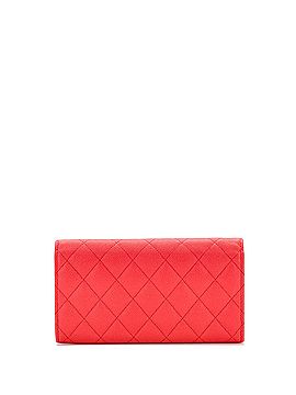 Chanel Textured CC Flap Wallet Quilted Caviar Long (view 2)