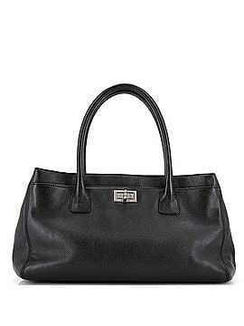 Chanel Reissue Cerf Executive Tote Leather Medium (view 1)