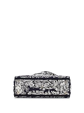 Christian Dior Lady D-Lite Bag Embroidered Canvas Large (view 2)