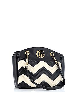 Gucci GG Marmont Chain Tote Matelasse Leather Medium (view 2)