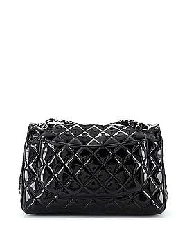 Chanel Classic Double Flap Bag Quilted Patent Jumbo (view 2)