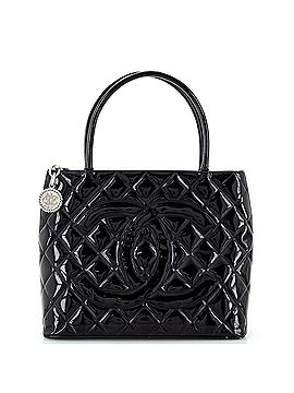 Chanel Medallion Tote Quilted Patent (view 1)