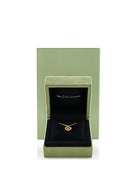Van Cleef & Arpels Sweet Alhambra Pendant Necklace 18K Rose Gold (view 2)