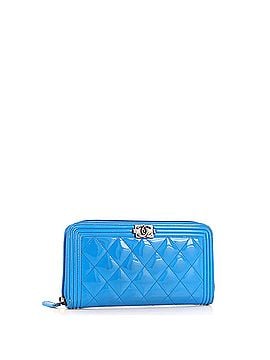 Chanel Boy Yen Wallet Quilted Patent (view 2)