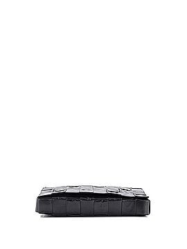 Bottega Veneta Stretch Cassette Crossbody Bag Maxi Intrecciato Leather Large (view 2)