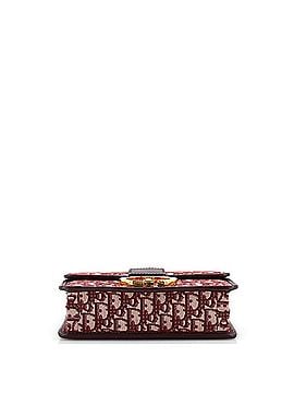 Christian Dior 30 Montaigne Flap Bag Oblique Canvas (view 2)