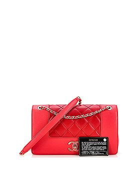Chanel Mademoiselle Vintage Flap Bag Quilted Sheepskin Medium (view 2)