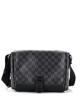 Louis Vuitton Messenger Bag Damier Graphite PM (view 1)