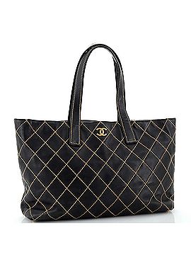 Chanel Surpique Tote Quilted Leather XL (view 2)