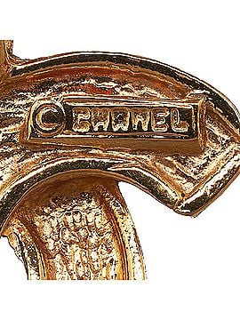 Chanel CC Pendant Necklace (view 2)
