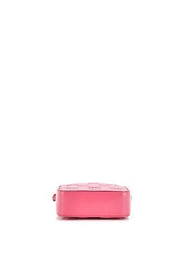 Gucci Zip Camera Bag GG Matelasse Leather Small (view 2)