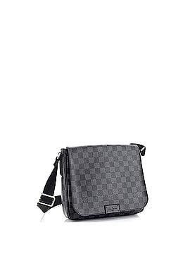 Louis Vuitton District Messenger Bag Damier Graphite PM (view 2)