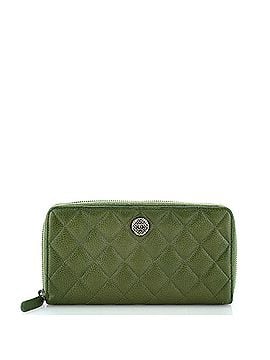 Chanel CC Medallion Zip Wallet Quilted Caviar Long (view 1)