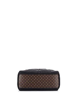 Louis Vuitton Pillow OnTheGo Tote Monogram Quilted Econyl Nylon MM (view 2)