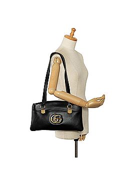 Gucci Large Arli Shoulder Bag (view 2)