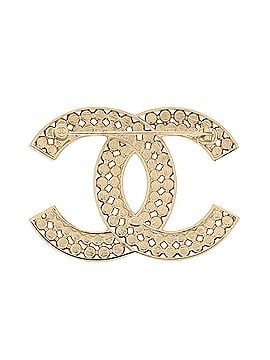 Chanel CC Brooch Metal with Crystals (view 2)