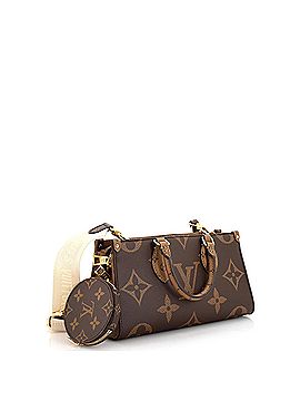 Louis Vuitton OnTheGo Tote Reverse Monogram Giant East West (view 2)