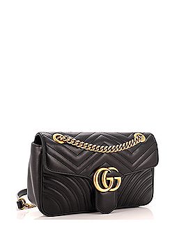 Gucci GG Marmont Flap Bag Matelasse Leather Medium (view 2)