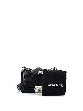 Chanel Boy Flap Bag Chevron Calfskin Small (view 2)