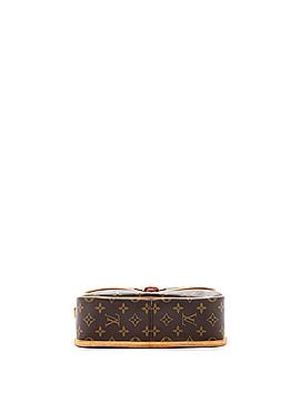 Louis Vuitton Sologne Handbag Monogram Canvas (view 2)