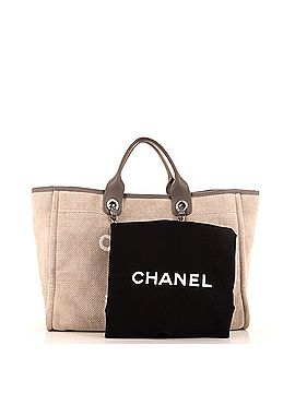 Chanel Deauville Tote Wool Medium (view 2)