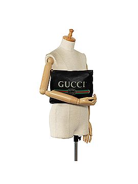 Gucci Gucci Logo Leather Clutch Bag (view 2)