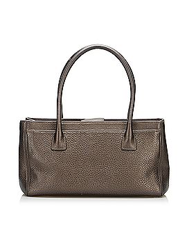 Chanel Small Executive Cerf Tote (view 2)