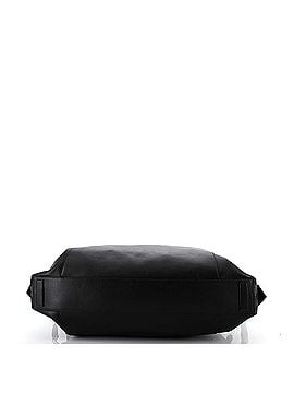Givenchy Antigona Soft Bag Leather XL (view 2)