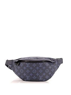 Louis Vuitton Discovery Bumbag Monogram Shadow Leather PM (view 1)