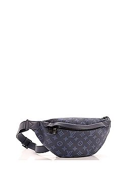 Louis Vuitton Discovery Bumbag Monogram Shadow Leather PM (view 2)