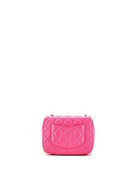 Chanel Coco de Toi Heart Chain Square Flap Bag Quilted Lambskin Mini (view 2)
