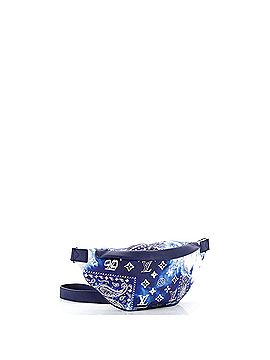 Louis Vuitton Discovery Bumbag Limited Edition Monogram Bandana Leather (view 2)
